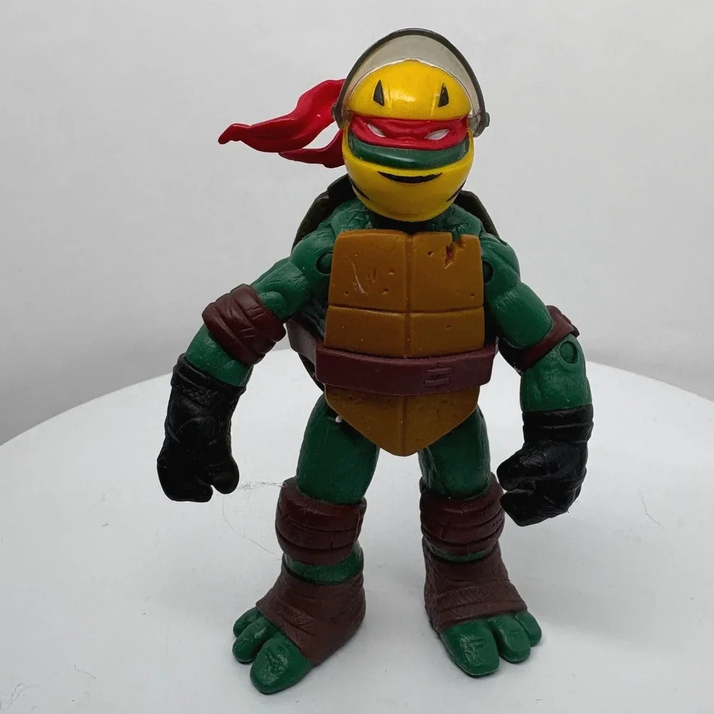 TMNT Raphael Action Figure 2012 Viacom Playmates Green Red Yellow Helmet 4.5